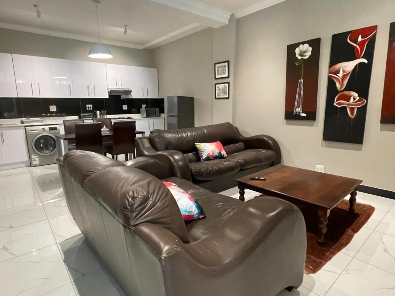 Namaqua House- Cape Comfort Cape Town